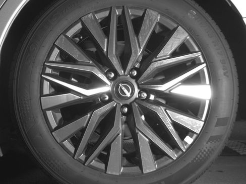 Used 2025 Nissan Altima 2.5 SV image 14