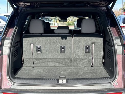 New 2025 GMC Acadia Elevation image 26