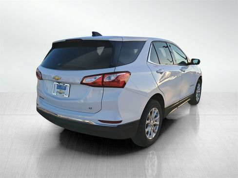 Used 2020 Chevrolet Equinox LT w/ LPO, Cargo Package image 5