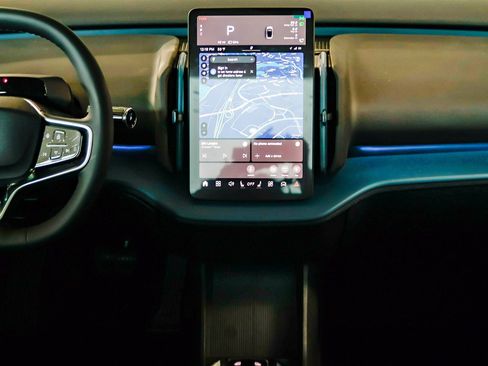 New 2025 Volvo EX30 Ultra w/ Protection Package Premier image 13