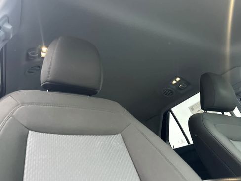 Certified 2022 Ford Explorer XLT image 18