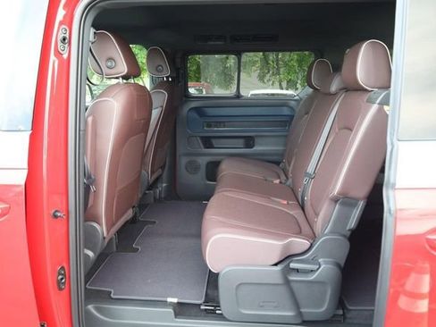 New 2025 Volkswagen ID. Buzz Pro S image 21