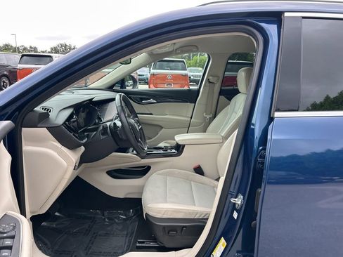 Used 2023 Buick Envision Preferred image 9