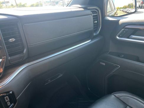 Used 2025 Chevrolet Silverado 1500 RST AWD/4WD image 46