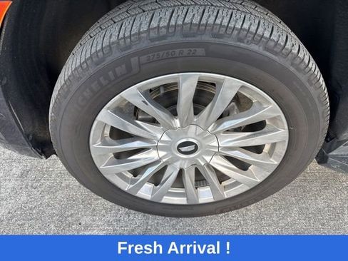 Used 2022 Cadillac Escalade ESV Premium Luxury image 20