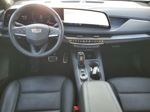 Used 2024 Cadillac XT4 Sport image 25