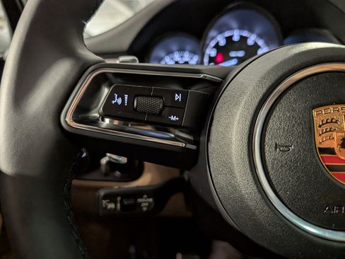 New 2026 Porsche Macan image 28