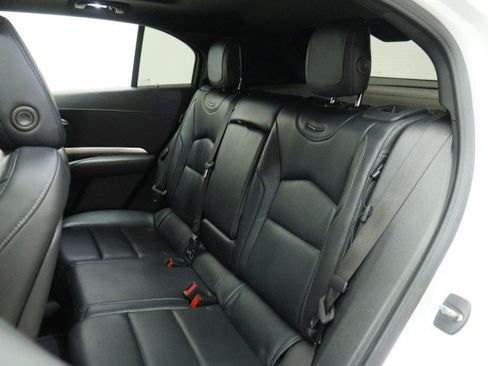 Used 2020 Cadillac XT4 Premium Luxury FWD image 29