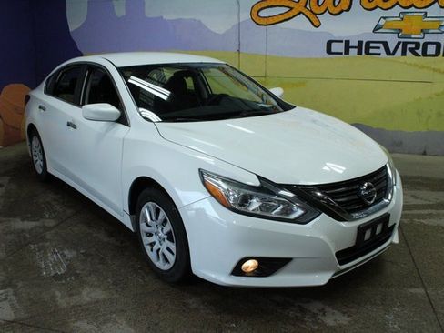 Used 2018 Nissan Altima 2.5 S image 4