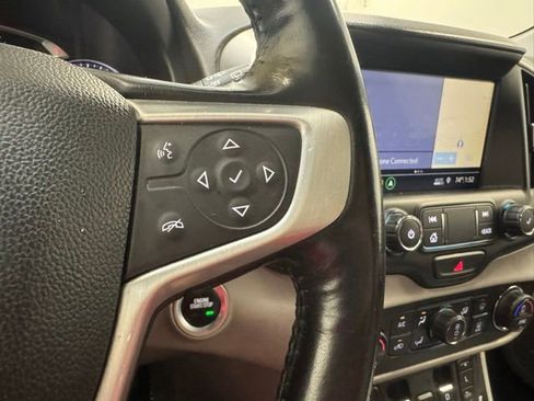 Used 2019 GMC Terrain SLT w/ Preferred Package FWD image 17