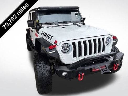 Used 2019 Jeep Wrangler Unlimited Sahara AWD/4WD image 2