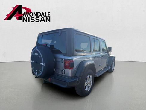 Used 2018 Jeep Wrangler Unlimited Sport S AWD/4WD image 4