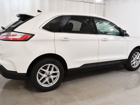 Used 2022 Ford Edge SEL w/ Convenience Package AWD/4WD image 11