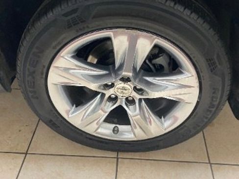 Used 2016 Toyota Highlander Limited AWD/4WD image 23