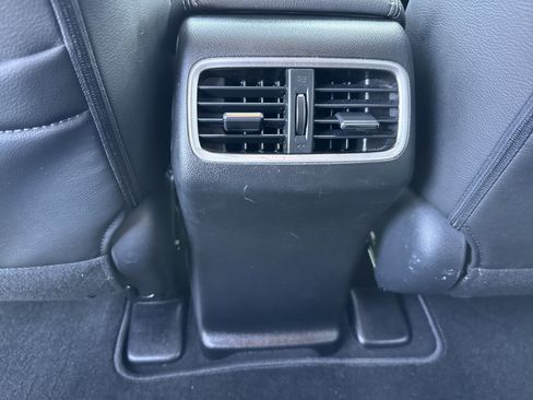 Used 2015 Honda CR-V Touring image 21