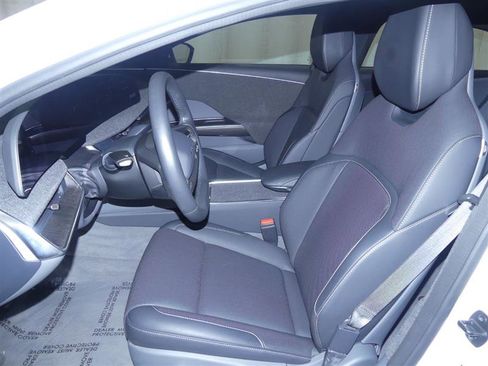 Used 2023 Lucid Air Pure image 17