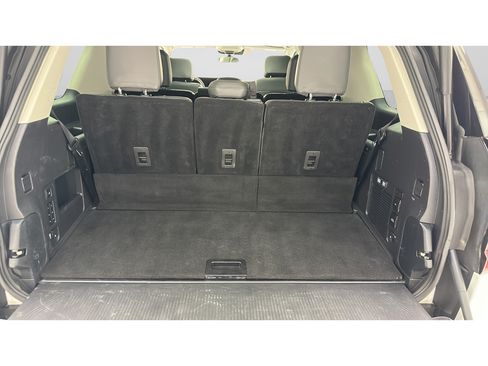 Used 2025 Ford Expedition Active AWD/4WD image 25