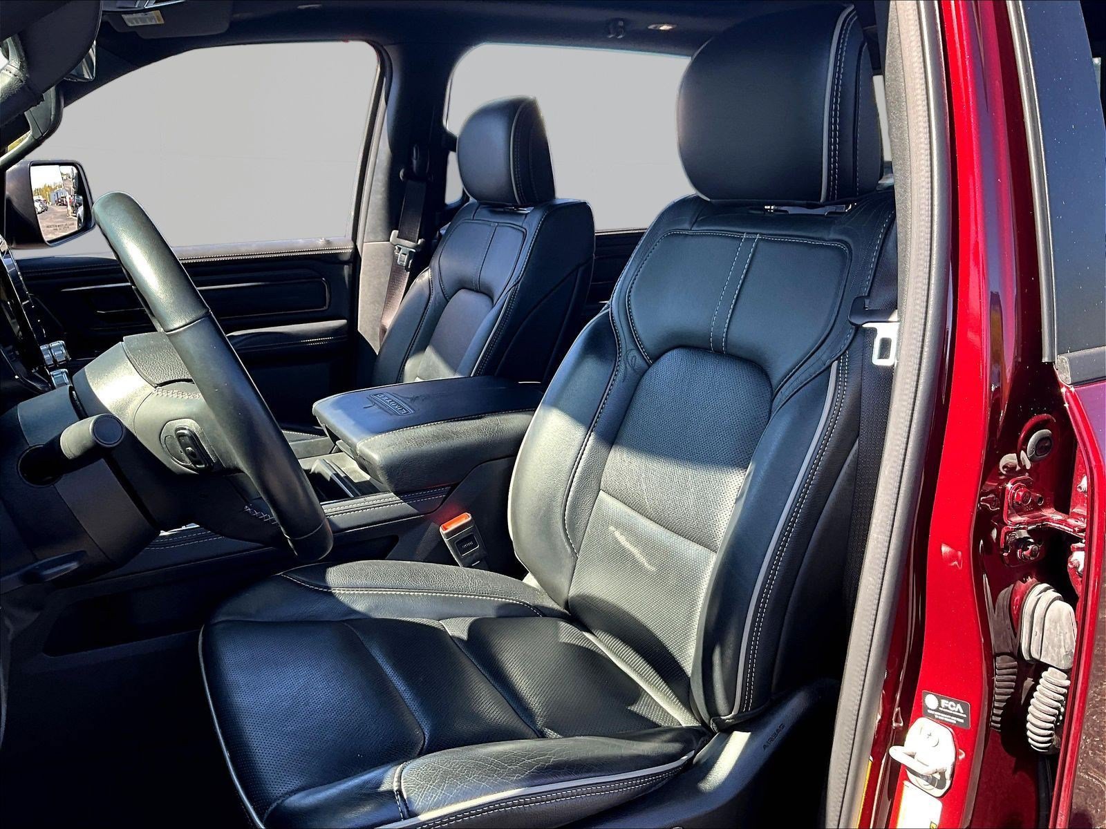 Used 2024 RAM 1500 Limited AWD/4WD image 22