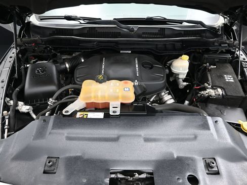 Used 2016 RAM 1500 Lone Star RWD image 8