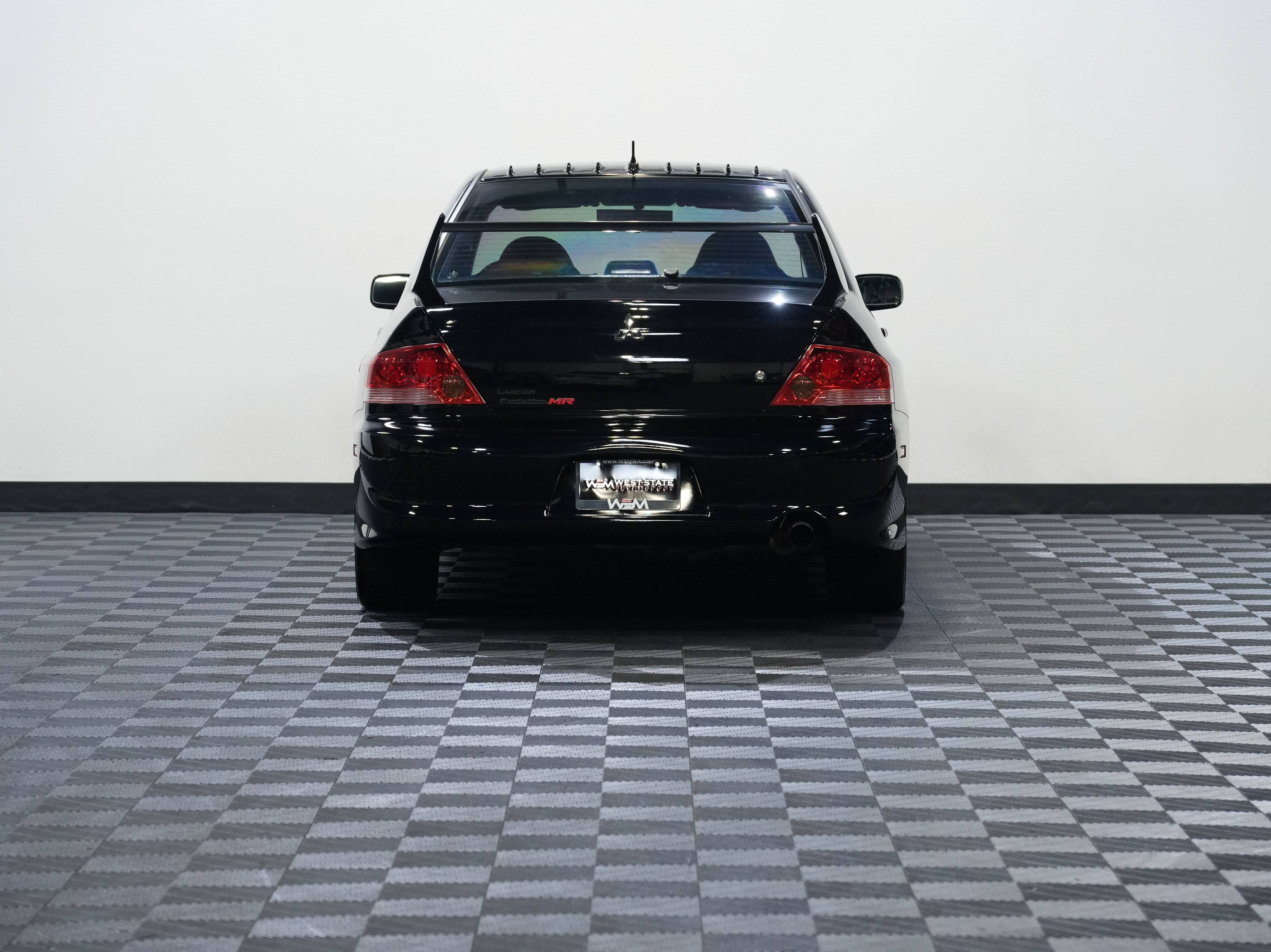 Used 2006 Mitsubishi Lancer Evolution AWD/4WD image 7