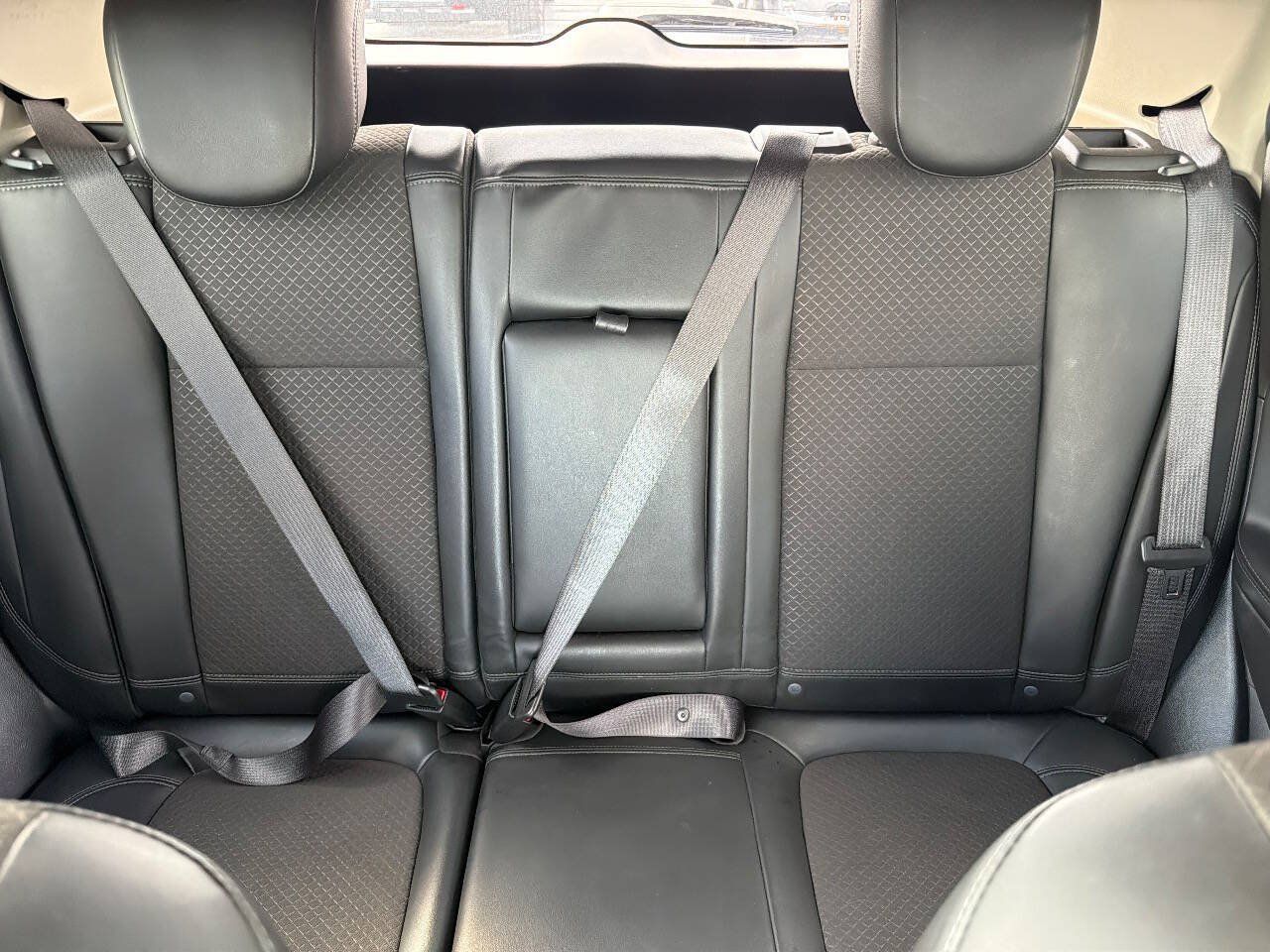 Used 2019 Buick Encore Preferred AWD/4WD image 23