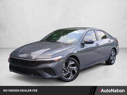 Certified 2025 Hyundai Elantra SEL