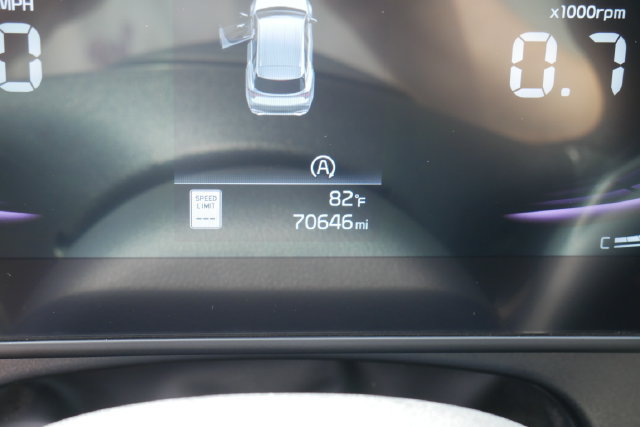 Used 2023 Kia Sportage EX AWD/4WD image 22