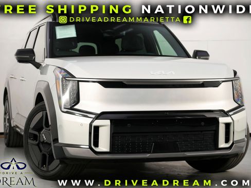 Used 2024 Kia EV9 GT-Line image 2