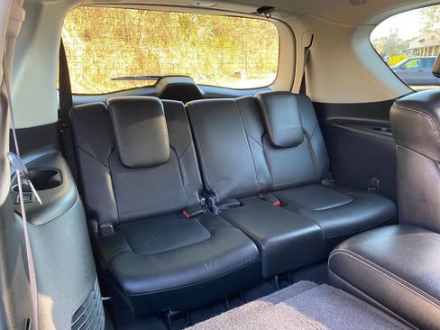 Used 2017 INFINITI QX80 4WD w/ Driver Assistance Package image 69