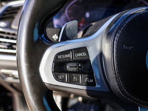 Used 2023 BMW X6 xDrive40i w/ M Sport Package image 14