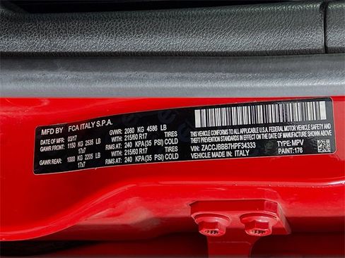 Used 2017 Jeep Renegade Latitude image 27