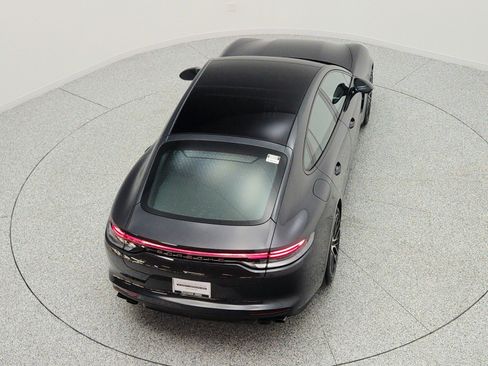 Used 2023 Porsche Panamera Platinum Edition RWD image 28