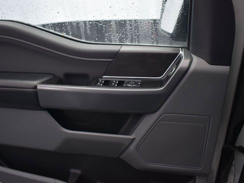 Used 2024 Ford F150 XLT w/ Mobile Office Package image 6