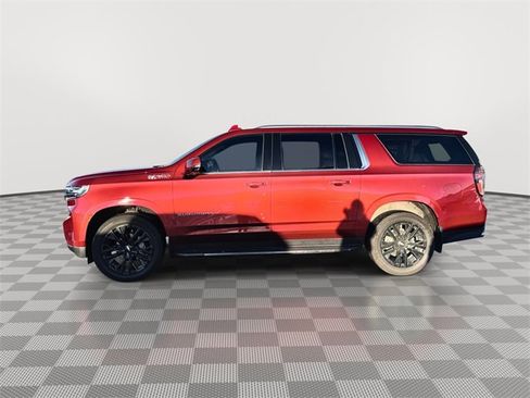 Used 2021 Chevrolet Suburban High Country image 5