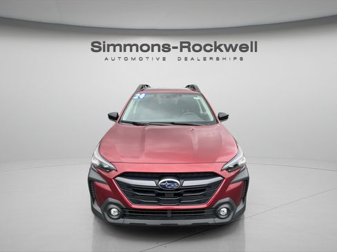 Used 2024 Subaru Outback Premium AWD/4WD image 8