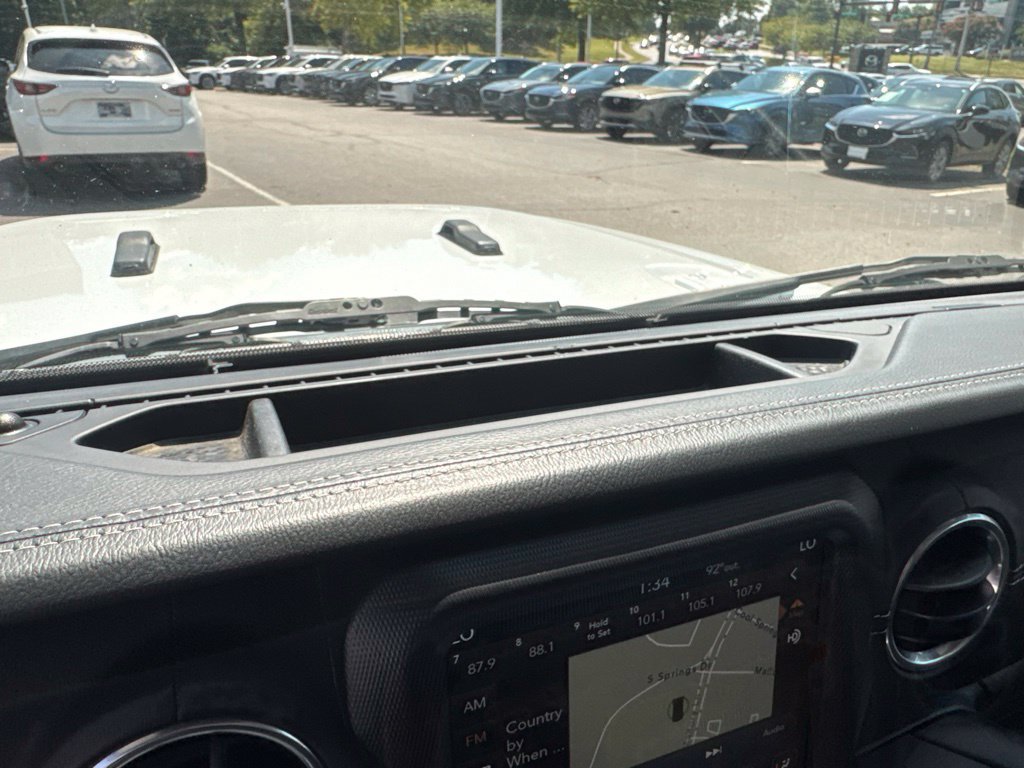 Used 2018 Jeep Wrangler Unlimited Sahara AWD/4WD image 54