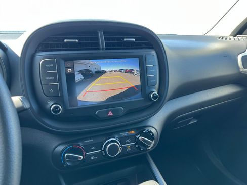 Used 2025 Kia Soul LX w/ LX Technology Package image 20