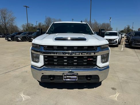 Used 2021 Chevrolet Silverado 2500 LT w/ Z71 Off-Road Package image 2