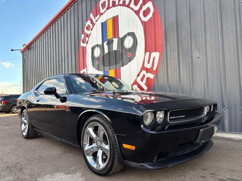 Used 2013 Dodge Challenger SXT w/ Super Sport Group image 3