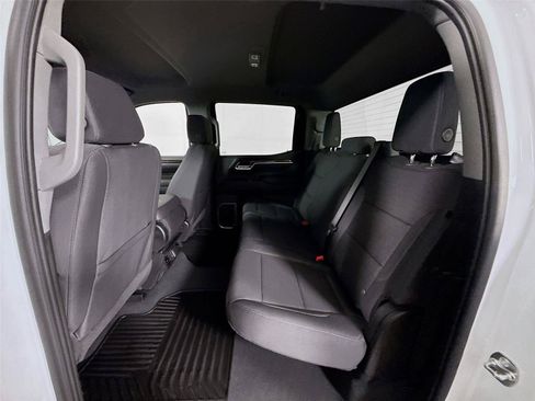 New 2026 GMC Sierra 1500 SLE AWD/4WD image 17