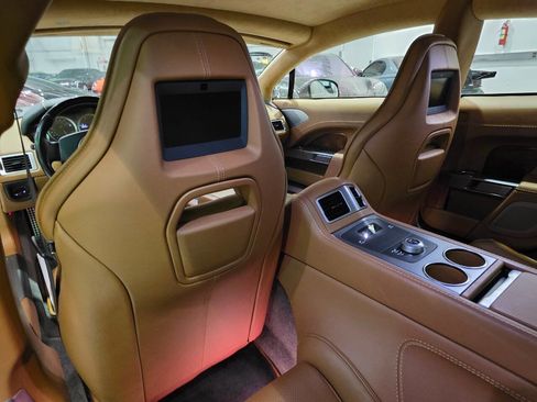 Used 2015 Aston Martin Rapide S RWD image 38