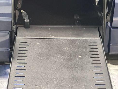 Used 2021 Honda Odyssey EX-L image 31