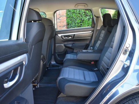 Used 2021 Honda CR-V LX image 9