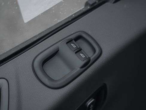 New 2026 Ford Transit 250 148 Medium Roof w/ Load Area Protection Package image 37