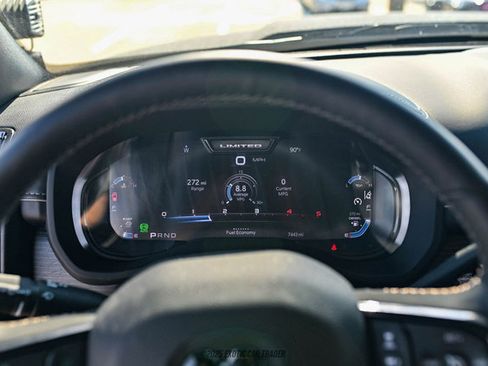 Used 2024 RAM 5500 4x4 Crew Cab image 56