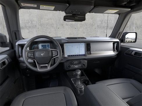 New 2025 Ford Bronco Big Bend image 9