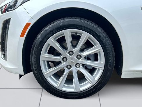 Used 2023 Cadillac CT5 Luxury w/ Sun And Sound Package AWD/4WD image 9