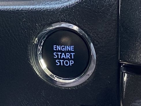 Certified 2024 Toyota 4Runner TRD Off-Road image 26