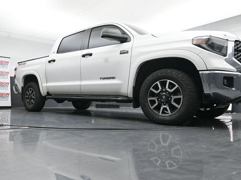 Used 2020 Toyota Tundra SR5 w/ TRD Off-Road Package image 18