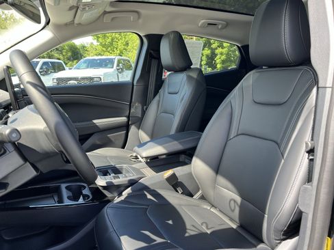 New 2025 Ford Mustang Mach-E Premium image 13